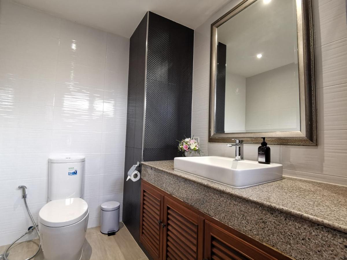 Nt Place Sukhumvit Suites Bangkok Exterior foto